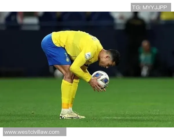 世界杯足球明星实力排行榜分析揭示顶尖球员的竞争力与表现